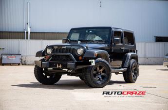 JEEP WRANGLER BEAST BLACK MACHINED WITH DARK TINT